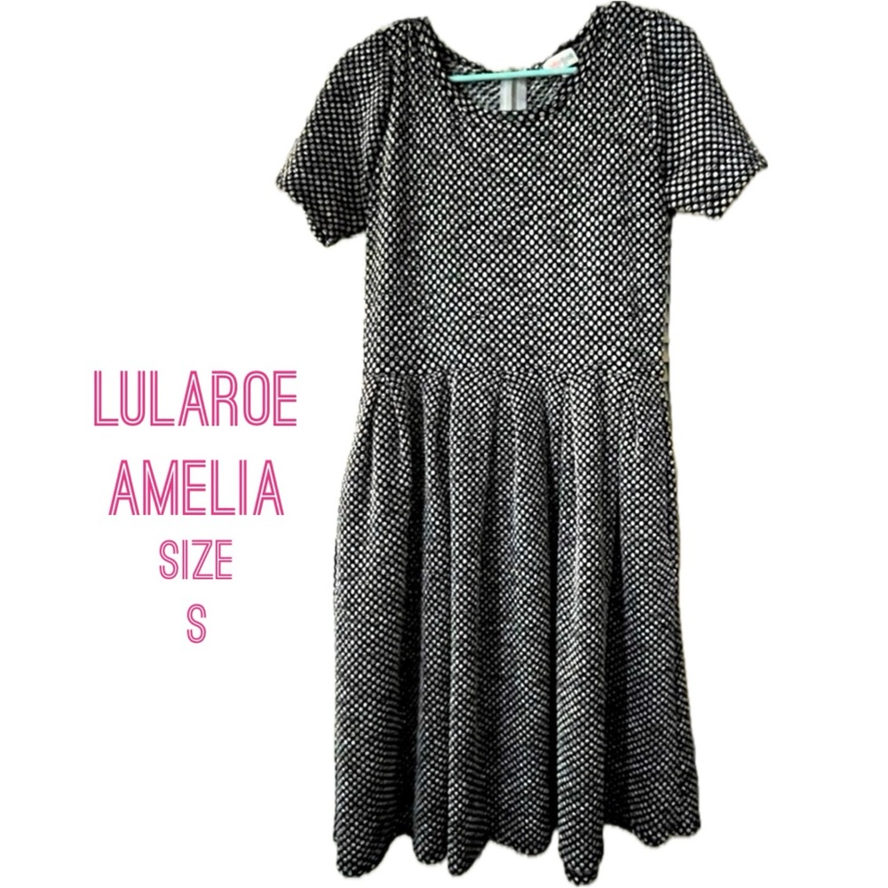 LuLaRoe Amelia dress with pockets size S